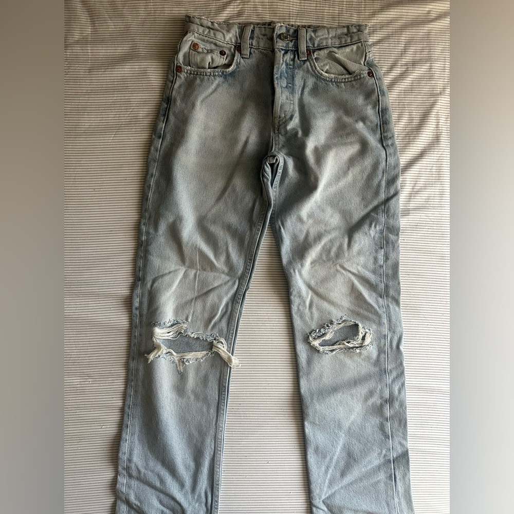 ZARA light wash straight leg ripped jeans